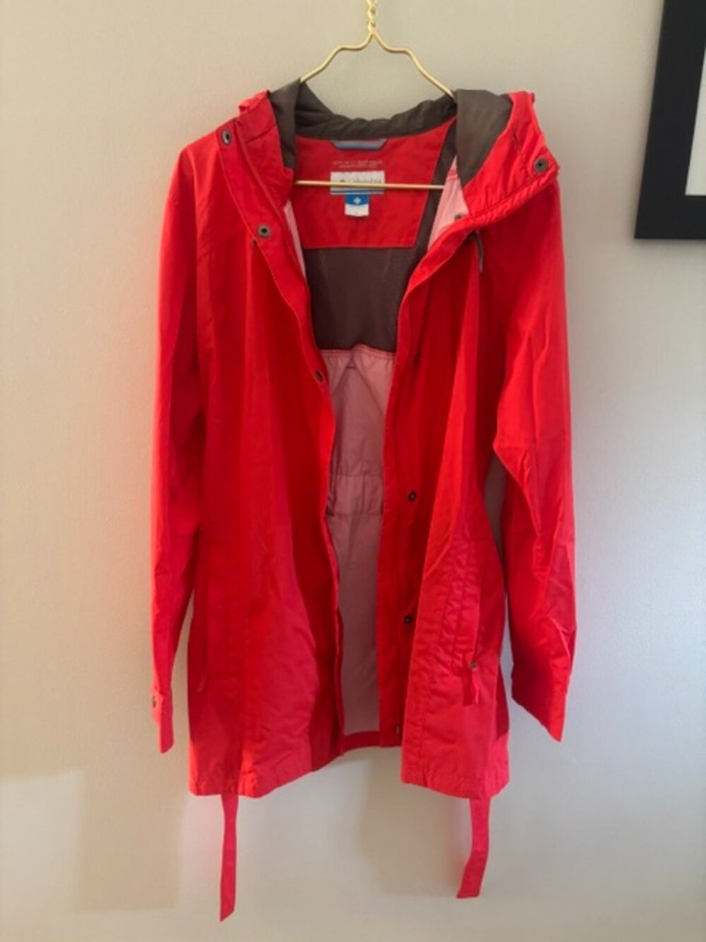 Columbia Omni-Shield Coral-Red Hooded Belted Rain Jacket Women’s XL